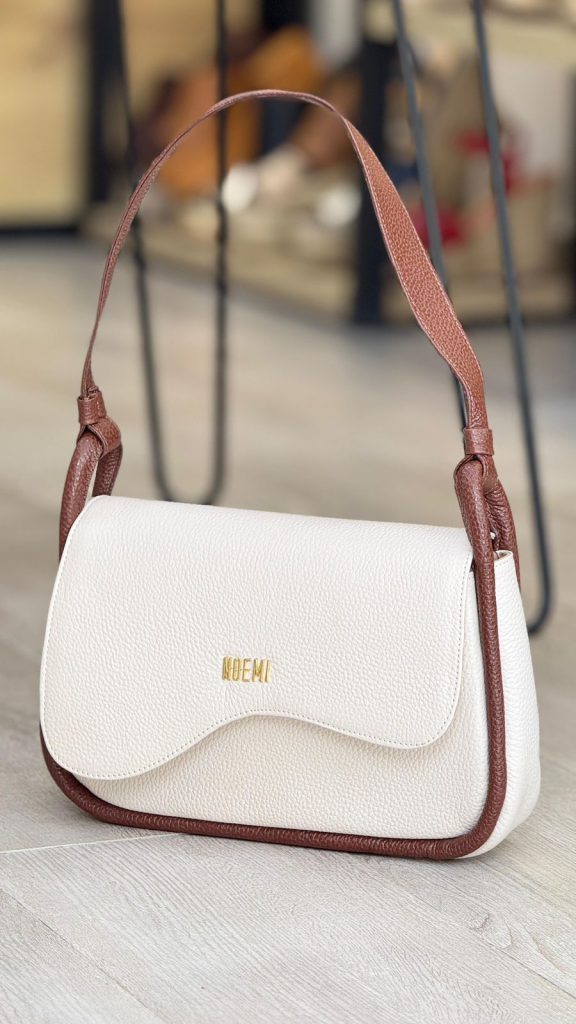 Luce siempre elegante y a la moda