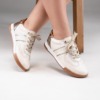 Tenis Latte para mujer en colores avena y capuchino