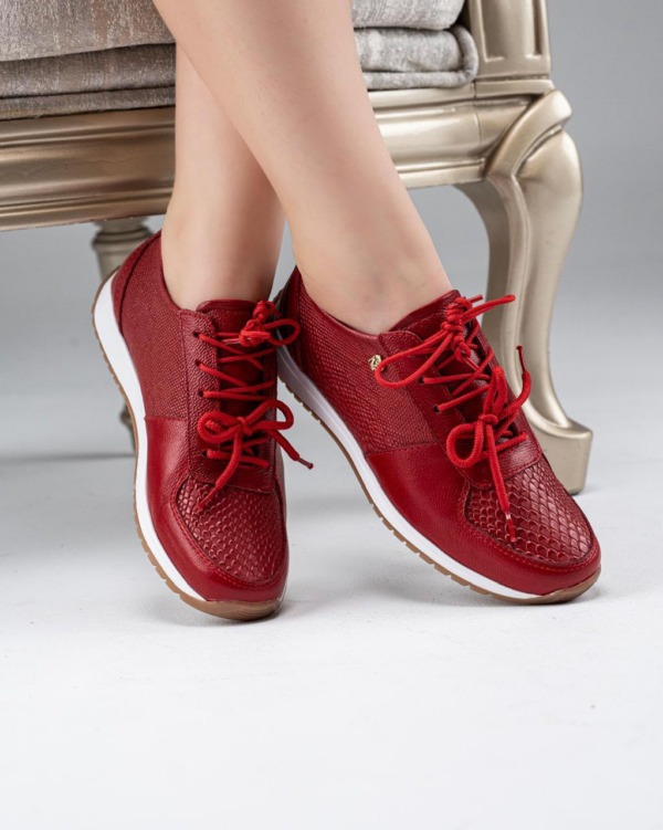 TENIS SNOW Tenis Snow para mujer en colores café, negro, rojo y avena