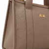 BOLSO ALEXY · taupe · Detalle textura