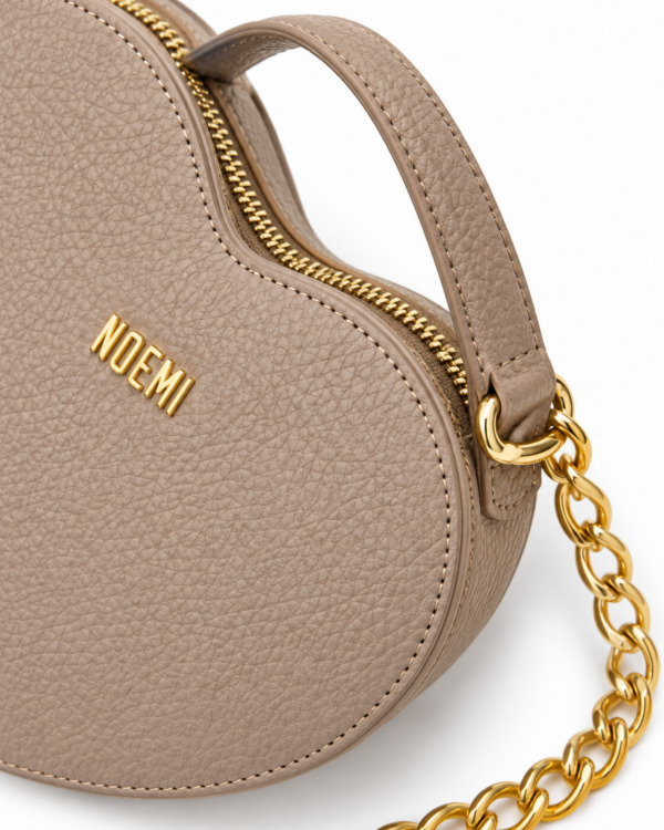 BOLSO AMORE · capuchino · Detalle herraje