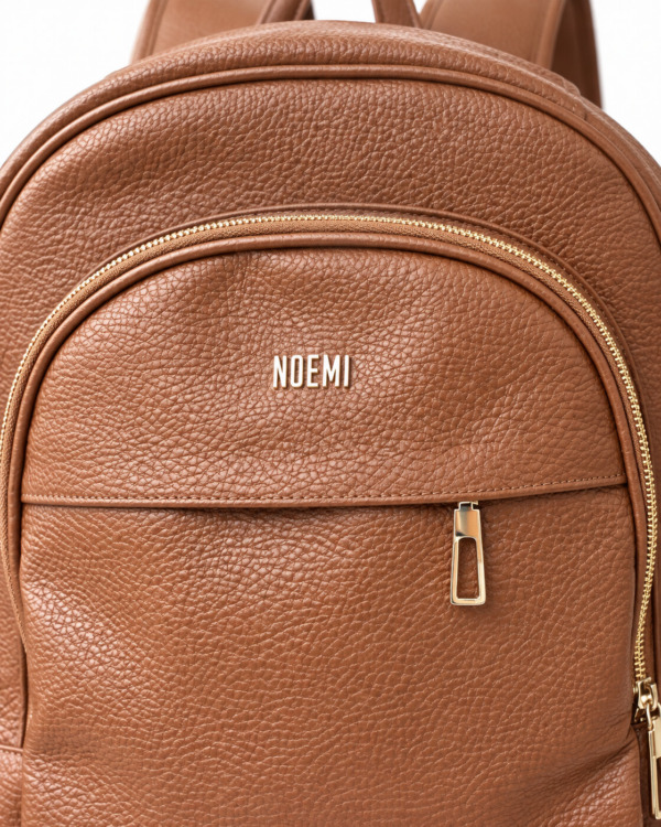 MORRAL PORTÁTIL · marron · Detalle logo MORRAL PORTÁTIL · marron · Detalle logo